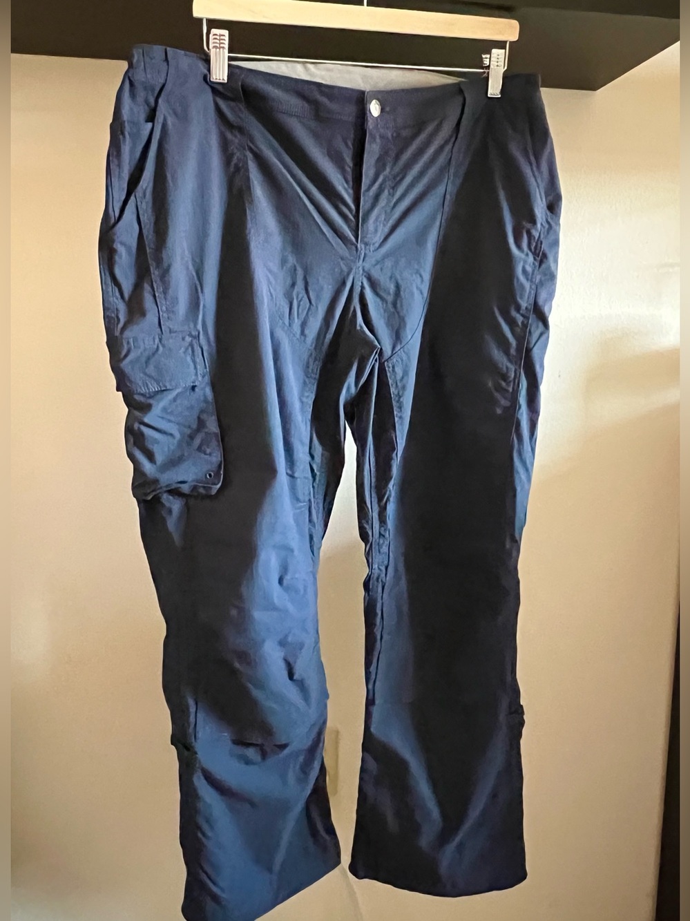 Duluth Heirloom Gardening Pants
Women’s sz 18x29, Navy, Utility Double Knee